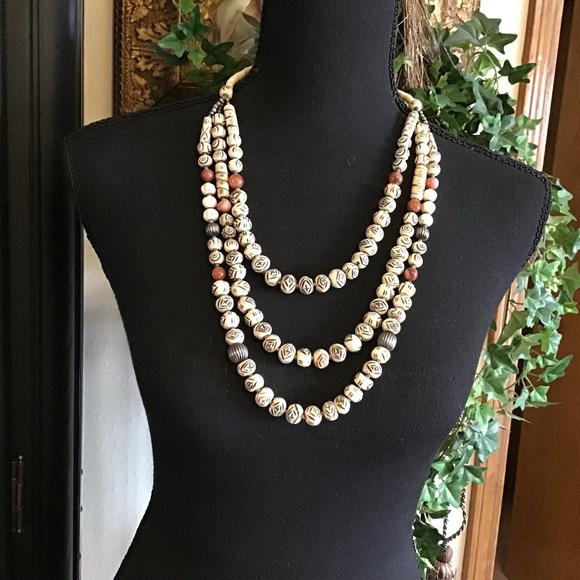 Absolutely beautiful three strand necklace. Boho/African/Aztec, beads are etched - Picture 1 of 6